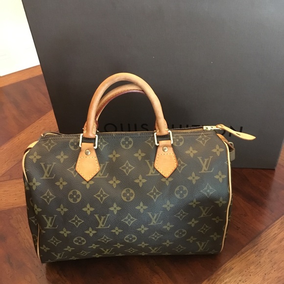 Louis Vuitton Handbags - Authentic Louis Vuitton speedy 30